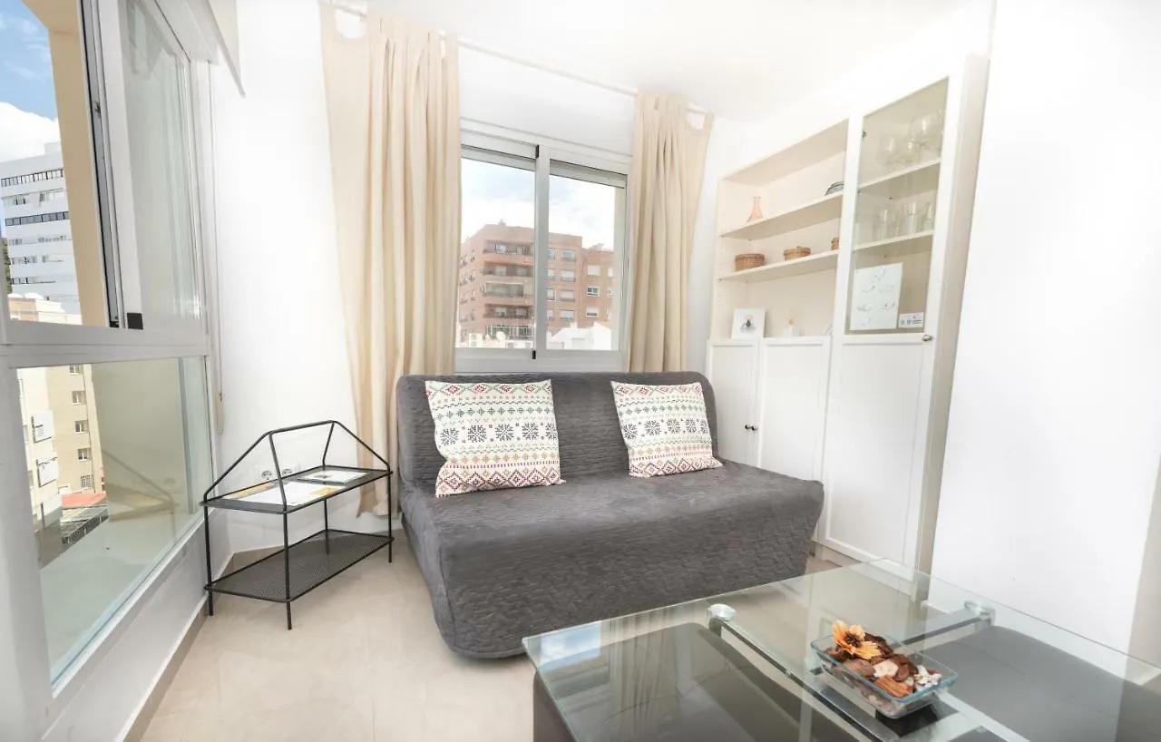 Apartament Wonderful Malagueta Pompidou Malaga