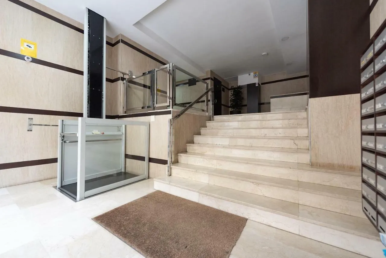 Apartament Wonderful Malagueta Pompidou Malaga